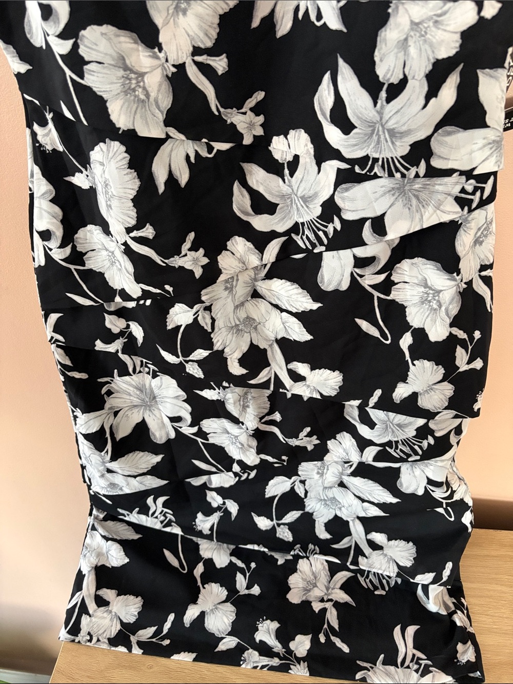 White House Black Market Black and White Floral Sheath Mini Dress - Picture 4 of 4